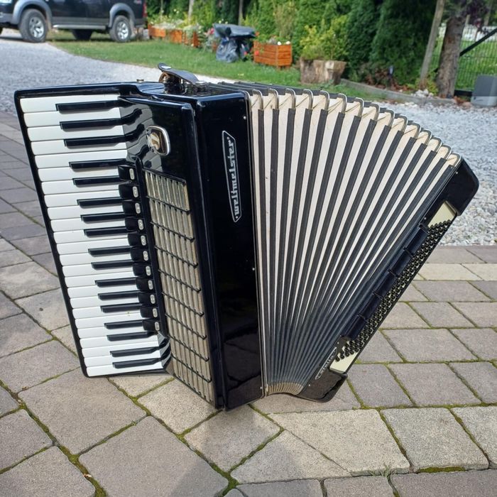 Akordeon Weltmeister 120 basow
