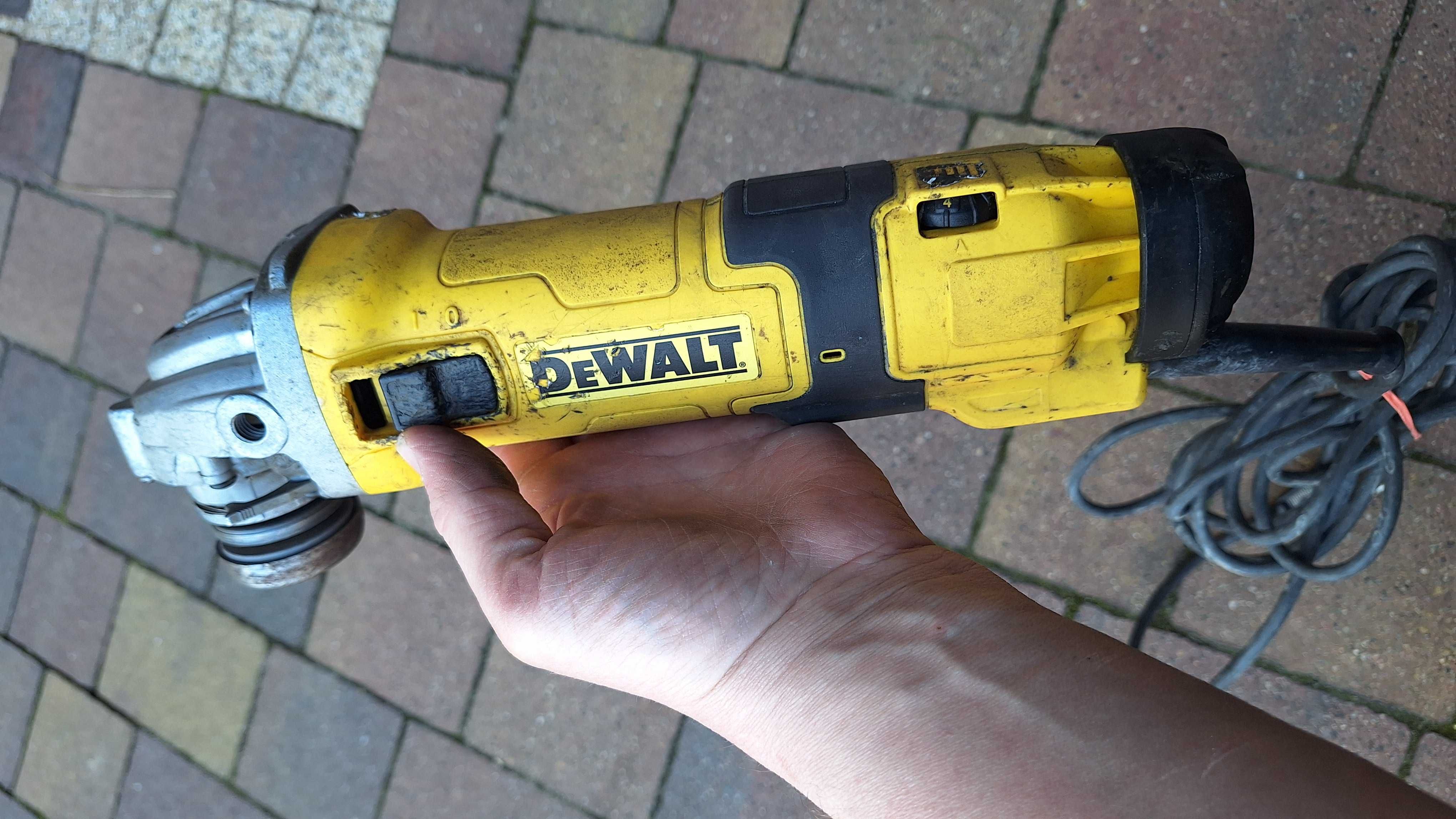 Szlifierka DeWalt DWE 4257, 1500W regulacja obrotów