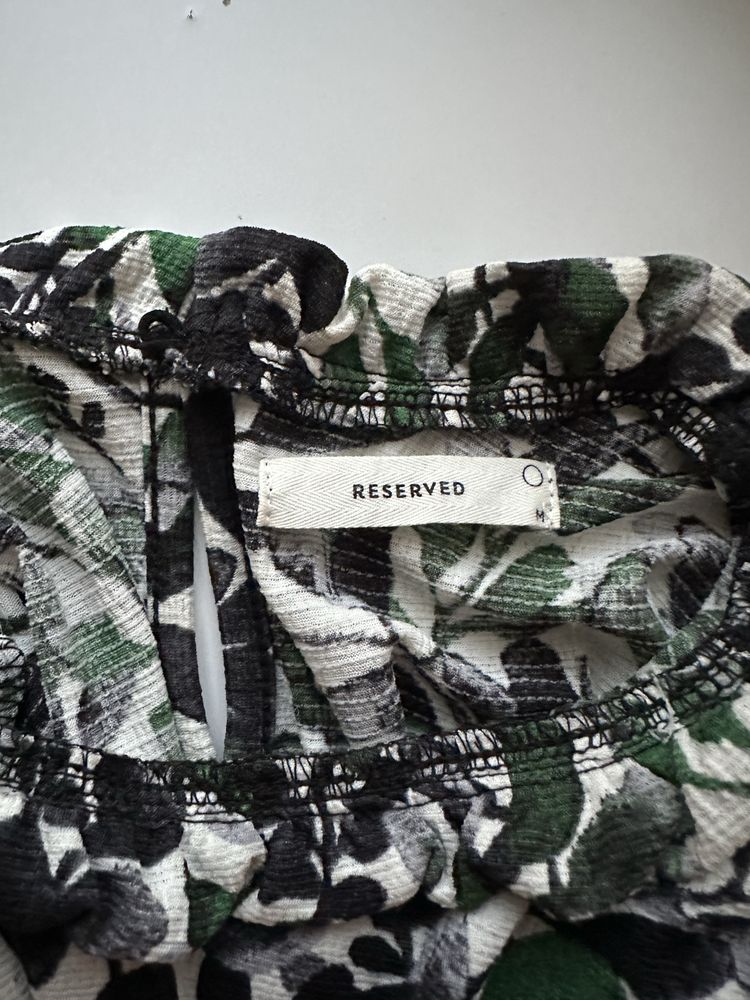 Sukienka Reserved