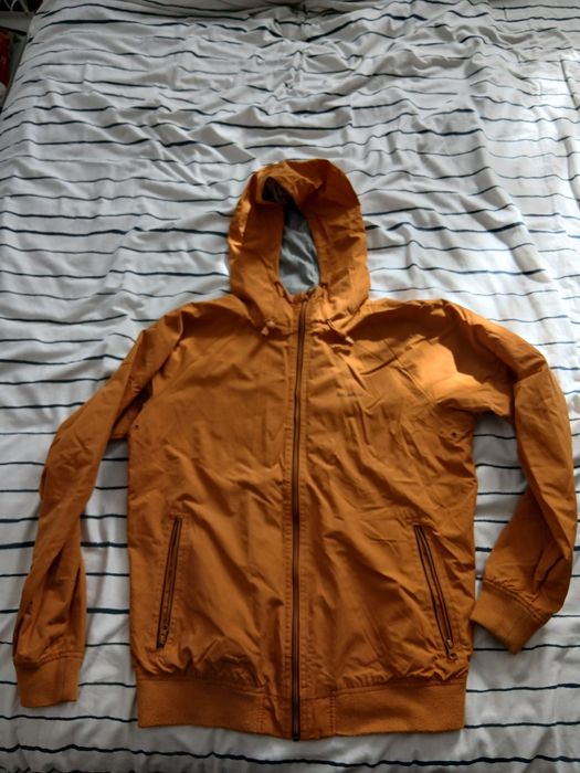 Kurtka cienka pull and bear xl