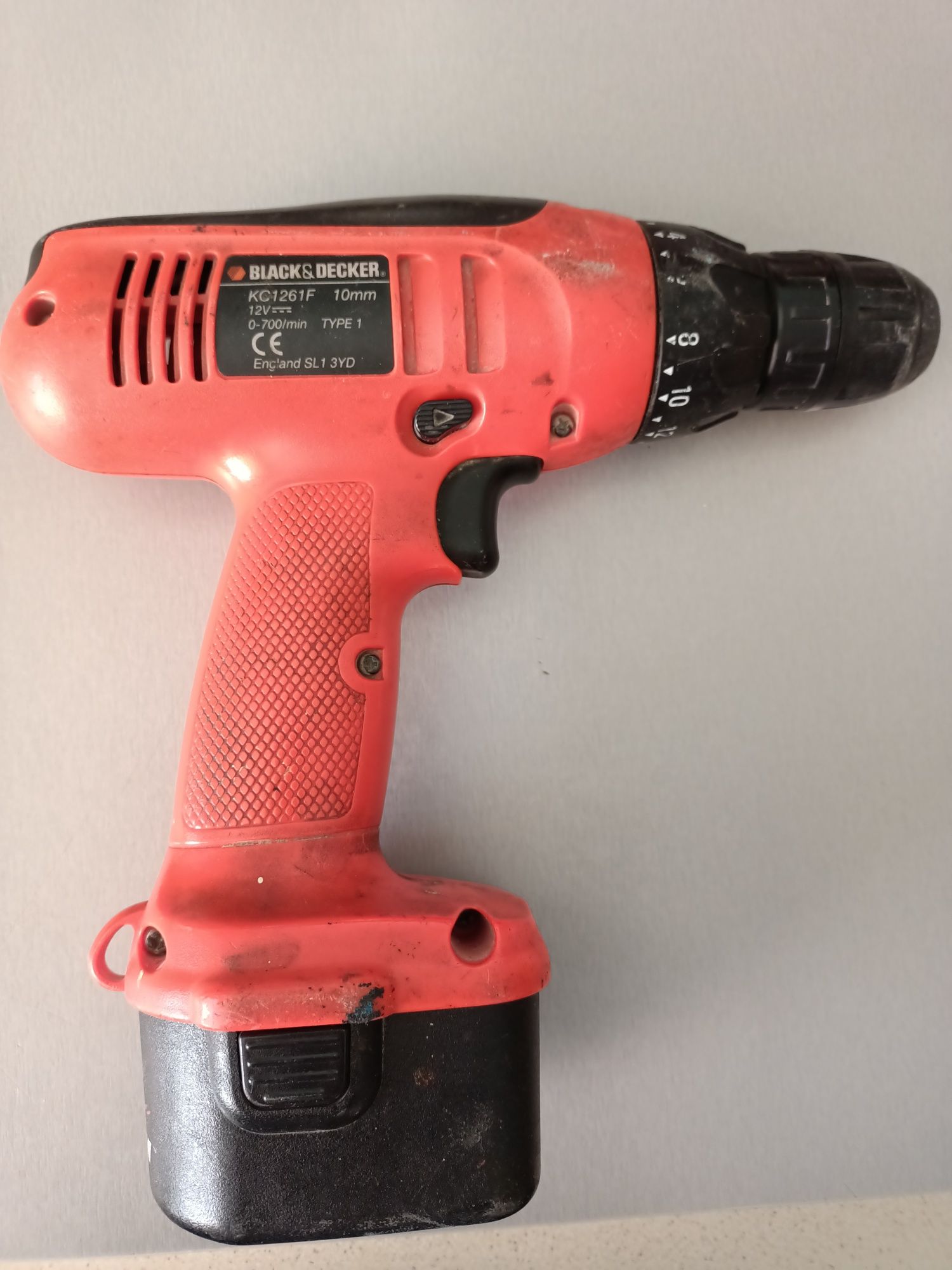 Wiertarko-wkrętarka Black & Decker, Makita