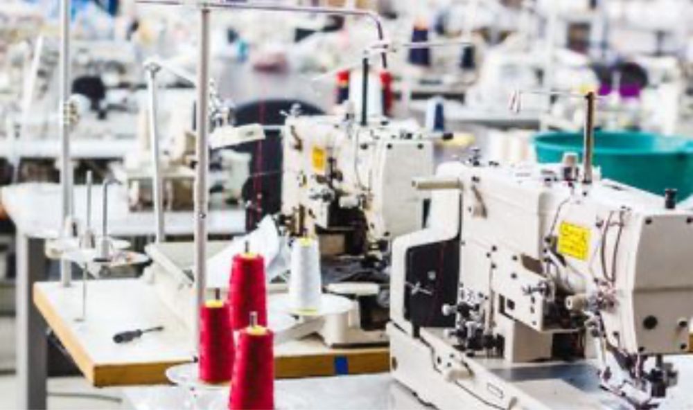 Швейных цех примет заказы в работу