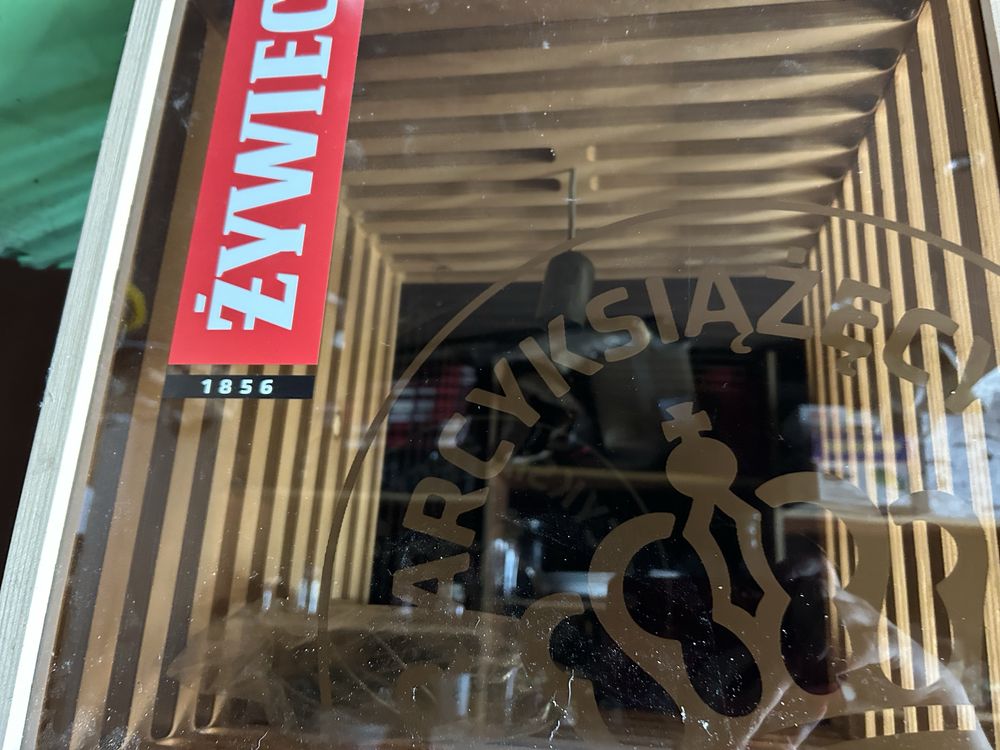 Lampy żywca nowe -piękne