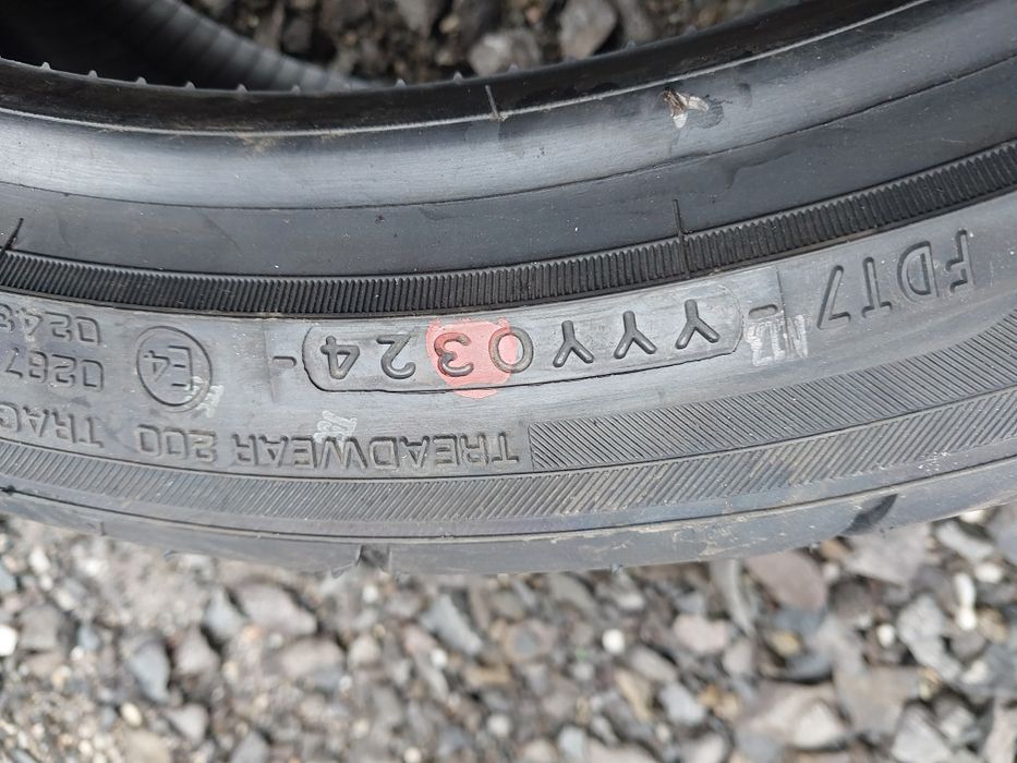 Yokohama Advan Neova 225/40R18 88 W