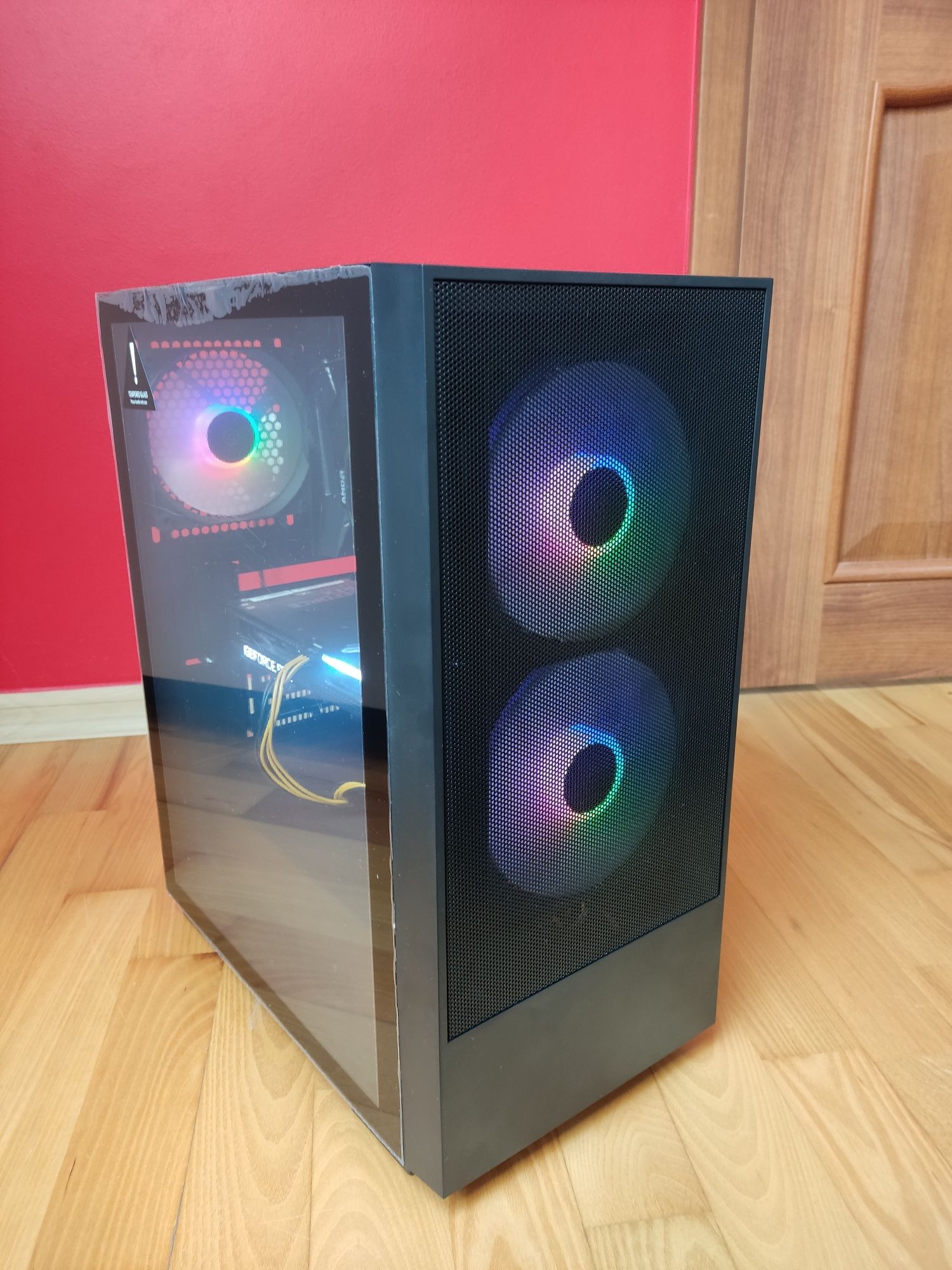 Komputer Gamingowy/R5/RTX3060TI/16GB/SSD/W11