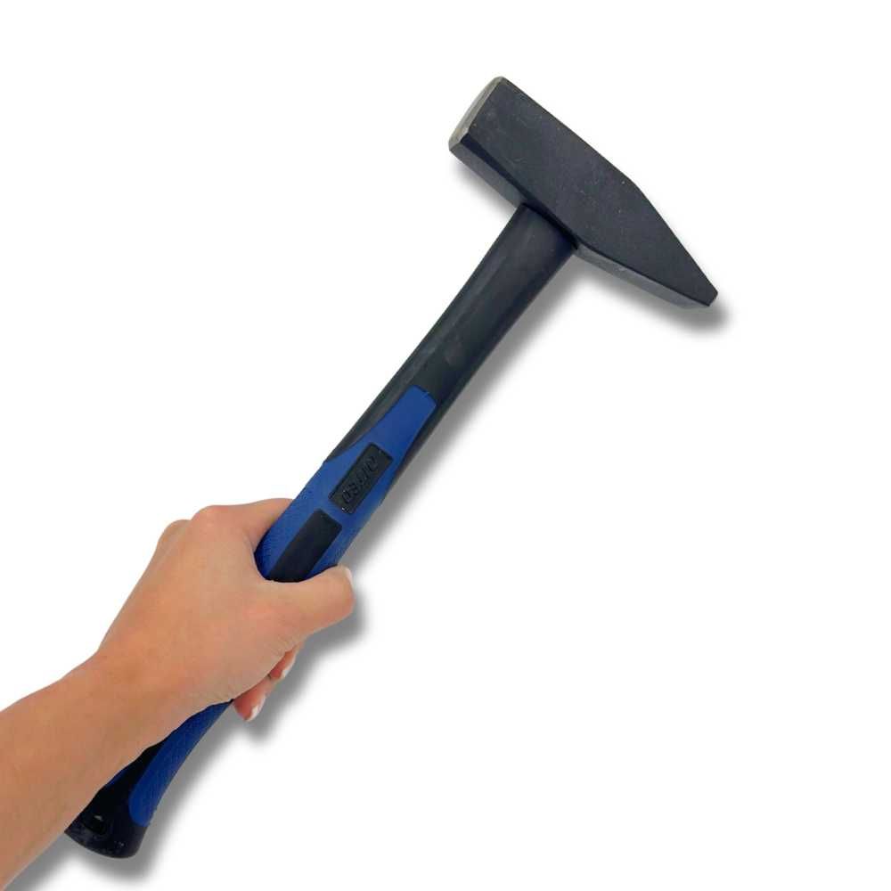 MŁOTEK ŚLUSARSKI STALOWY 800 g, trzonek Fiberglass 35 cm SOLIDNY