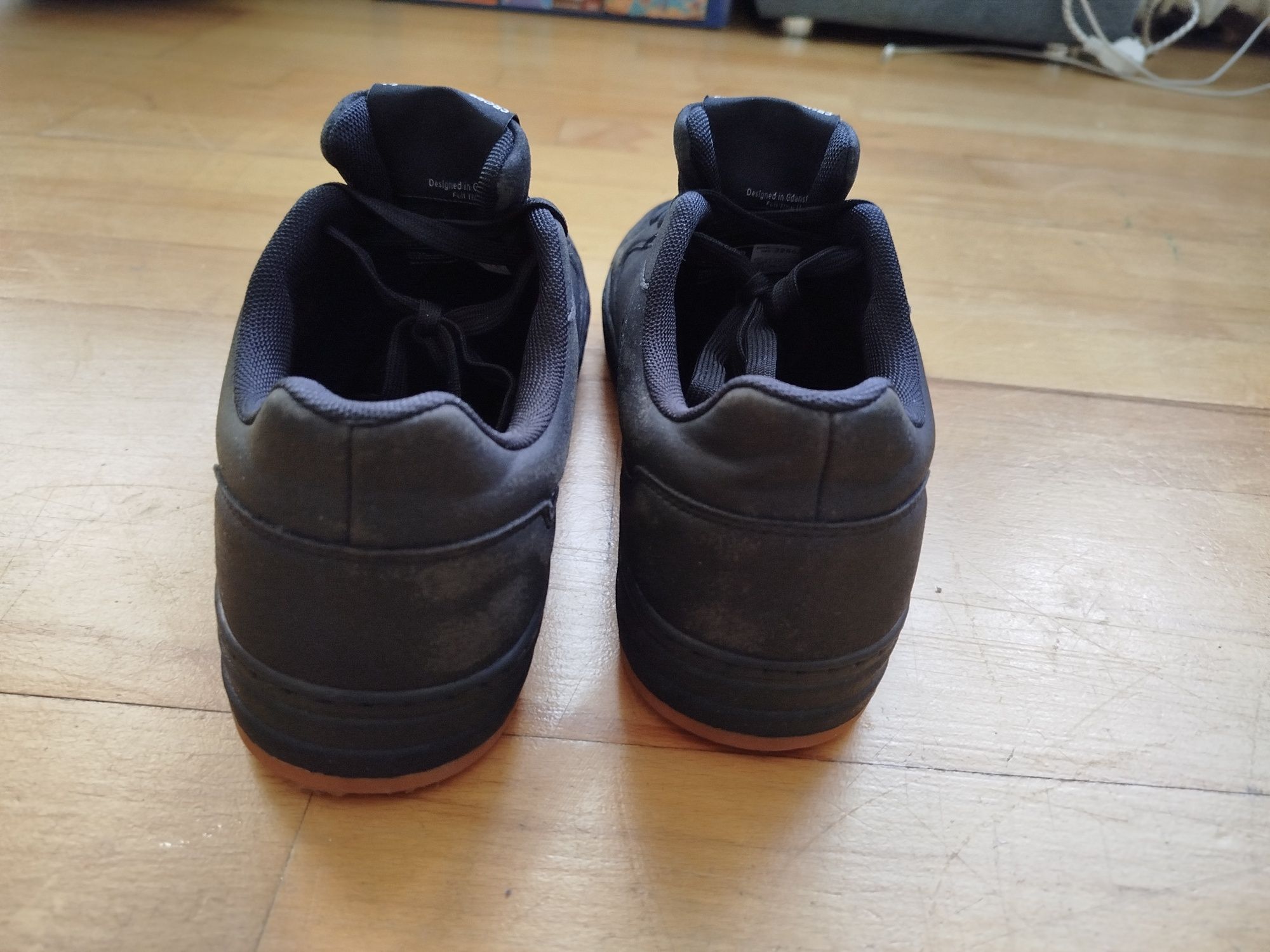 Buty sportowe męskie cropp