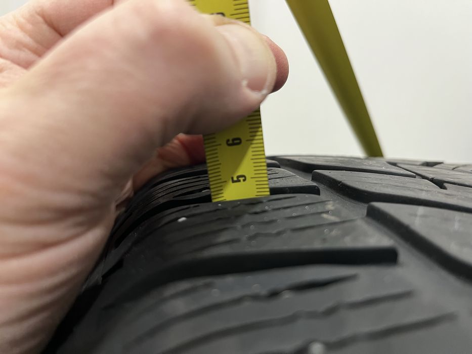 Зимові шини Fulda Kristall Control SUV 235/55R19 105V