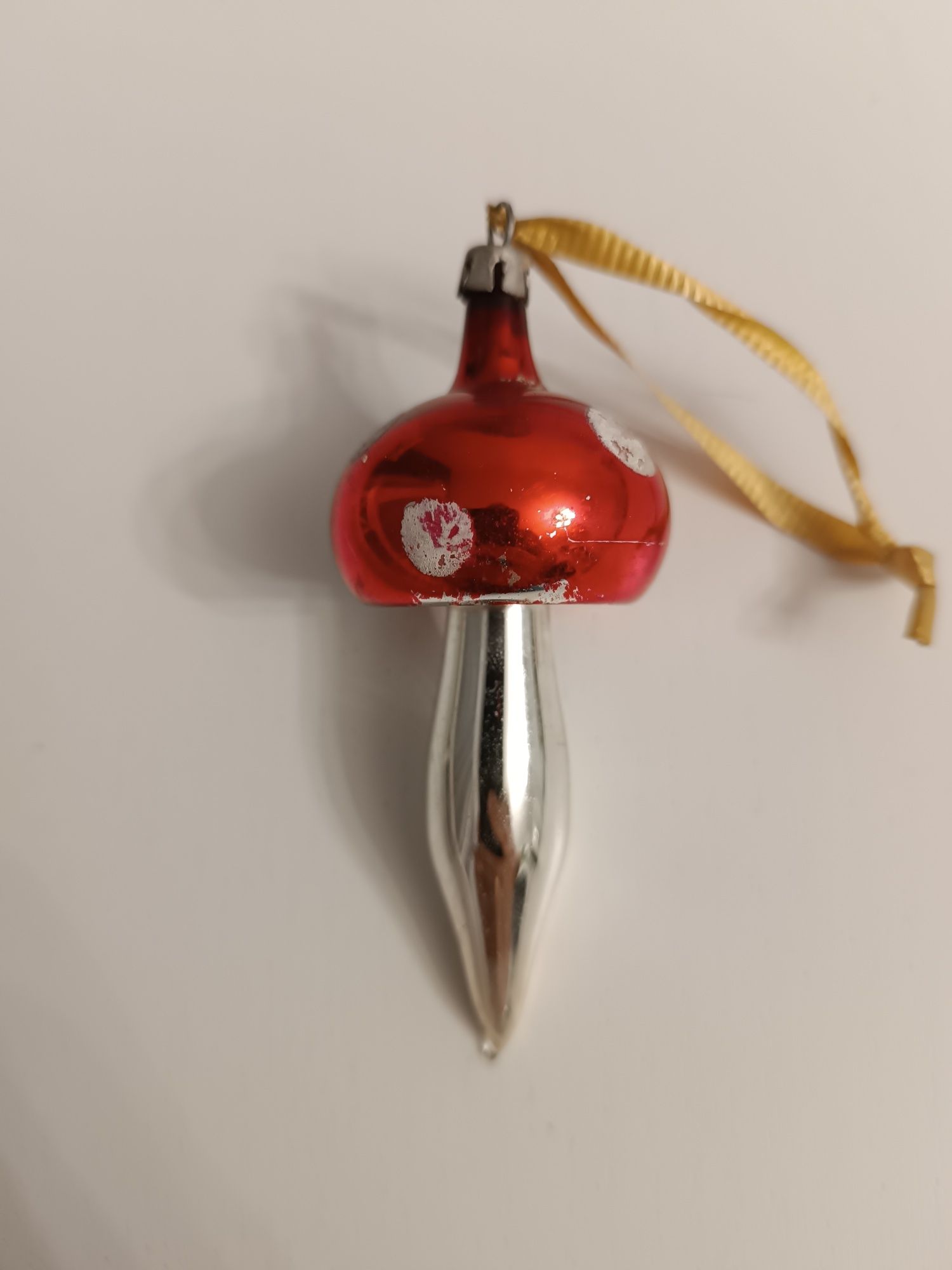 Bombka grzybek muchomorek szklana PRL