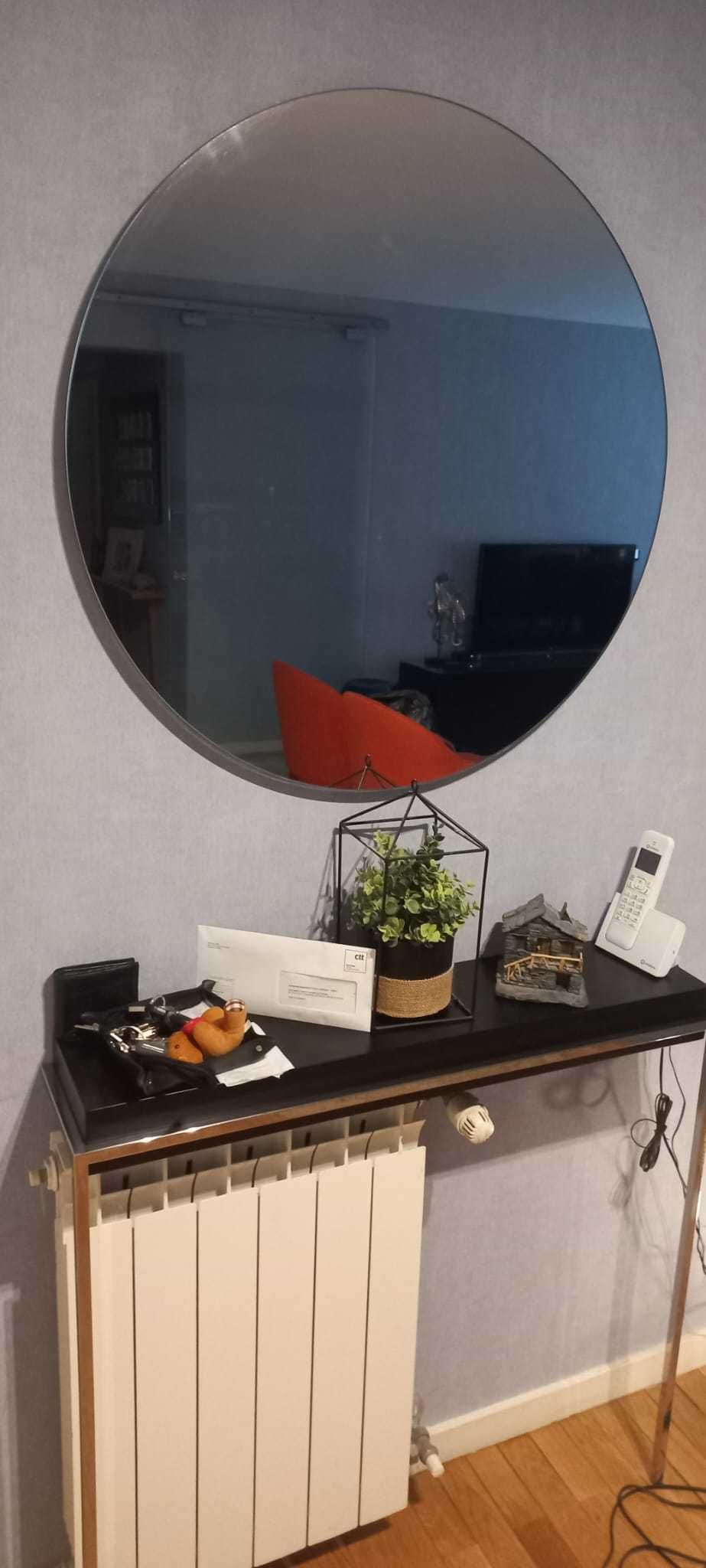 Consola de Entrada com Espelho — Design Elegante!