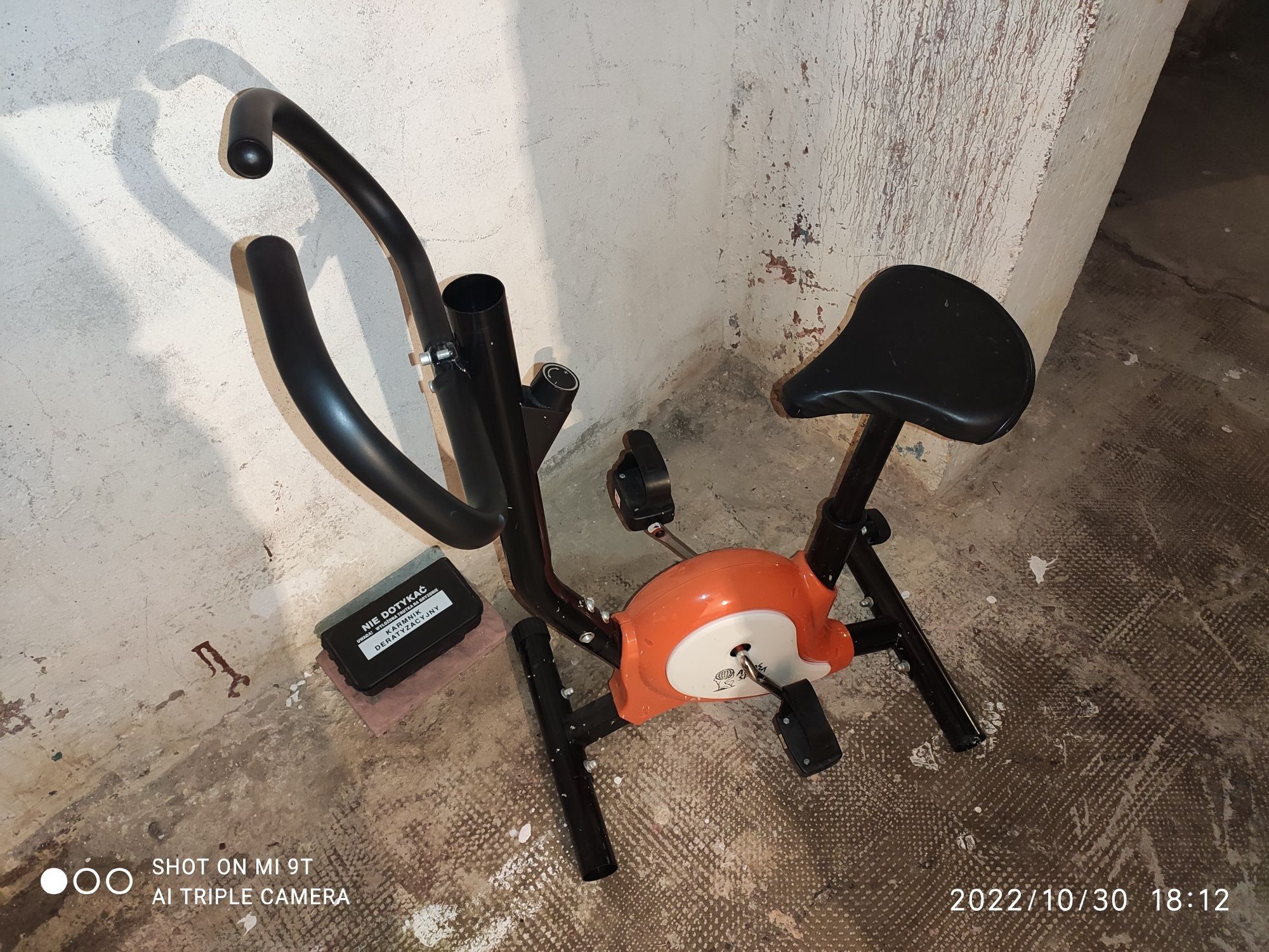 Rower rowerek stacjonarny treningowy fitness siłownia