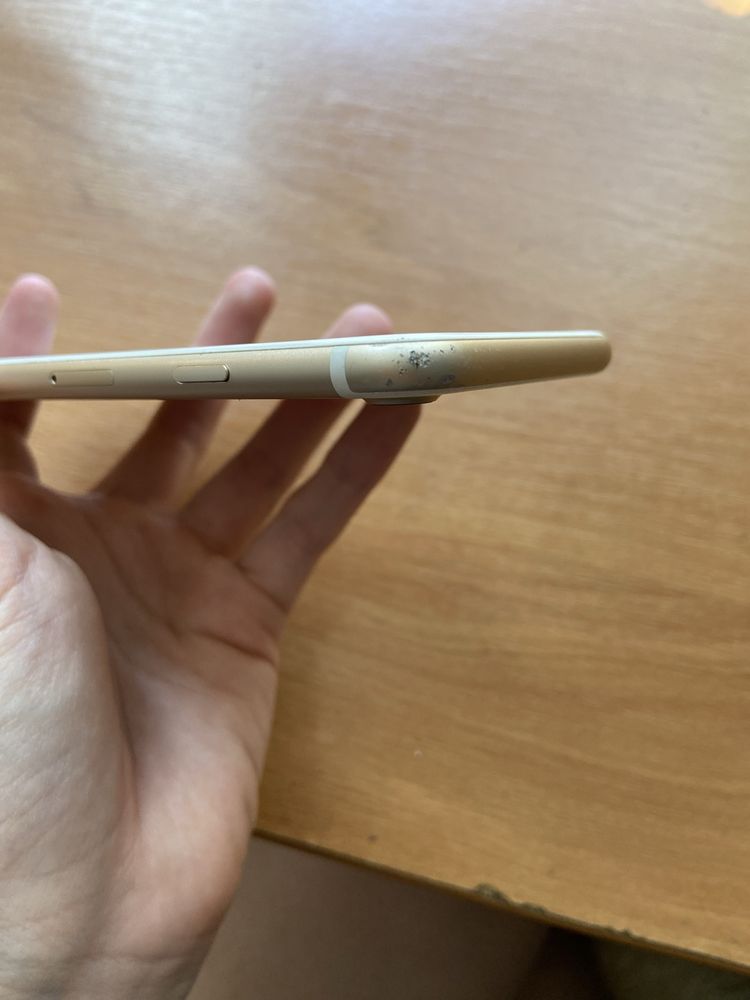 Iphone 7 золотой