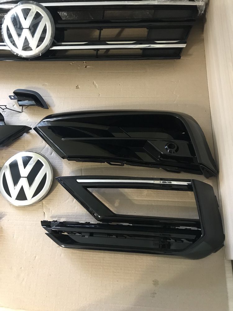 Накладка на бампер R line VW Tiguan нова!