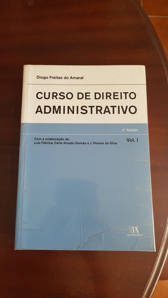 Curso de Direito Administrativo - Freitas do Amaral