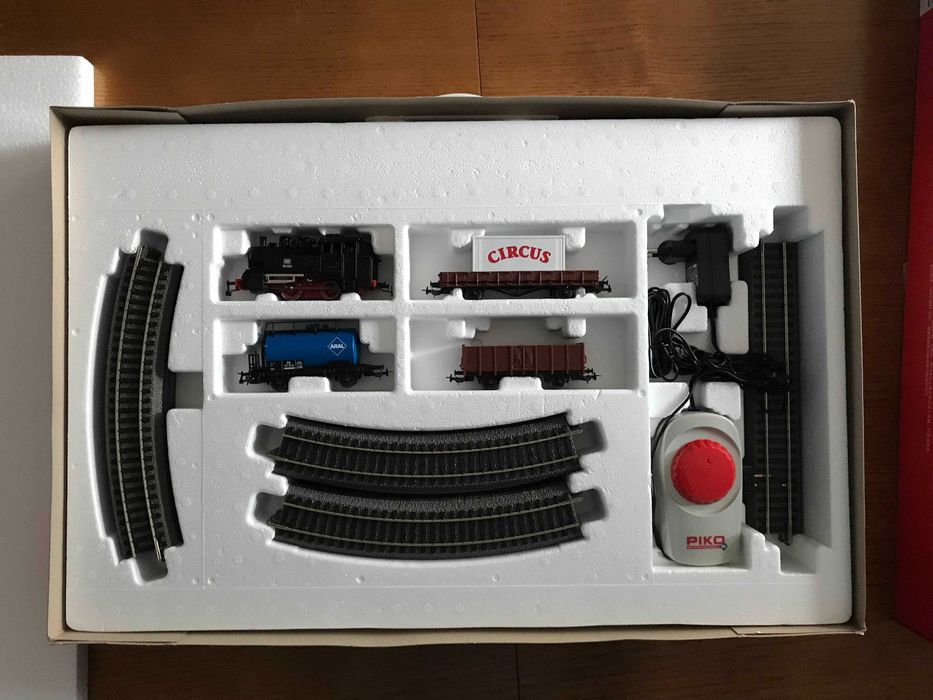 Set ferromodelismo, comboio a vapor H0 (HO) Piko com linha balastrada