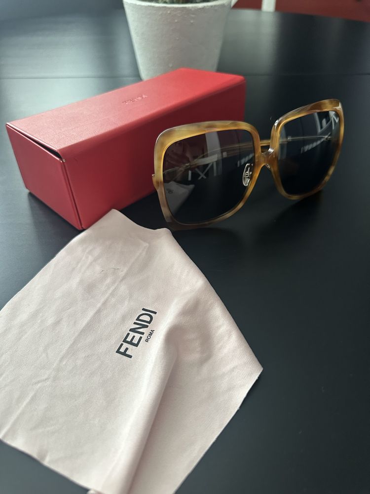 Fendi новые оригинальные очки