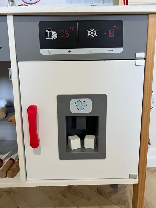 Drewniana kuchnia dla dzieci Playtive z akcesoriami, LED i dźwiękiem