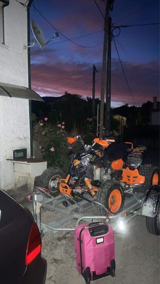 Moto 4 - Polaris Predator
