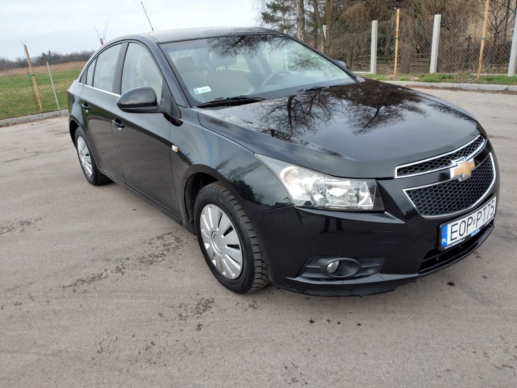 Chevrolet Cruze LT 2010 rok 2.0 Diesel 150 KM