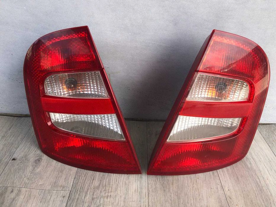 Фонари Skoda Fabia 04-07 Фонарь Стопы Задние В наличии