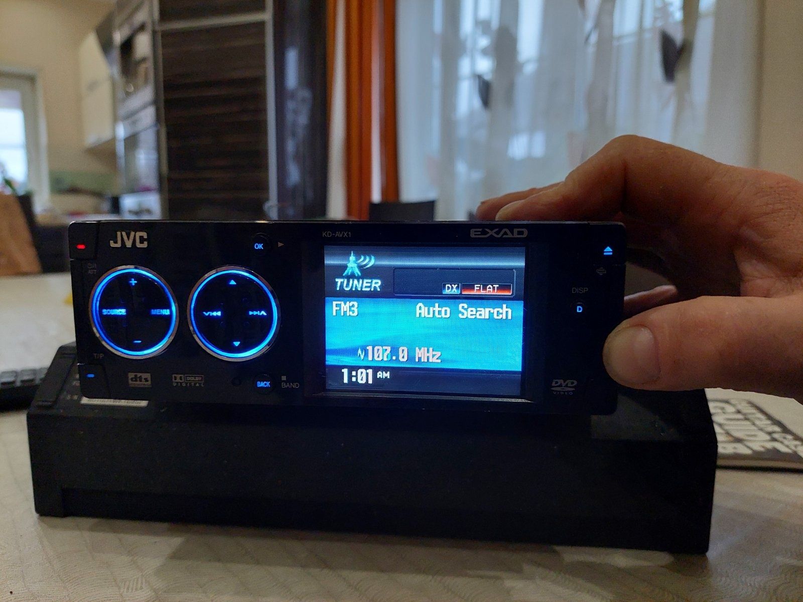 Панель для автомагнитоли JVC EXAD KD-AVX1