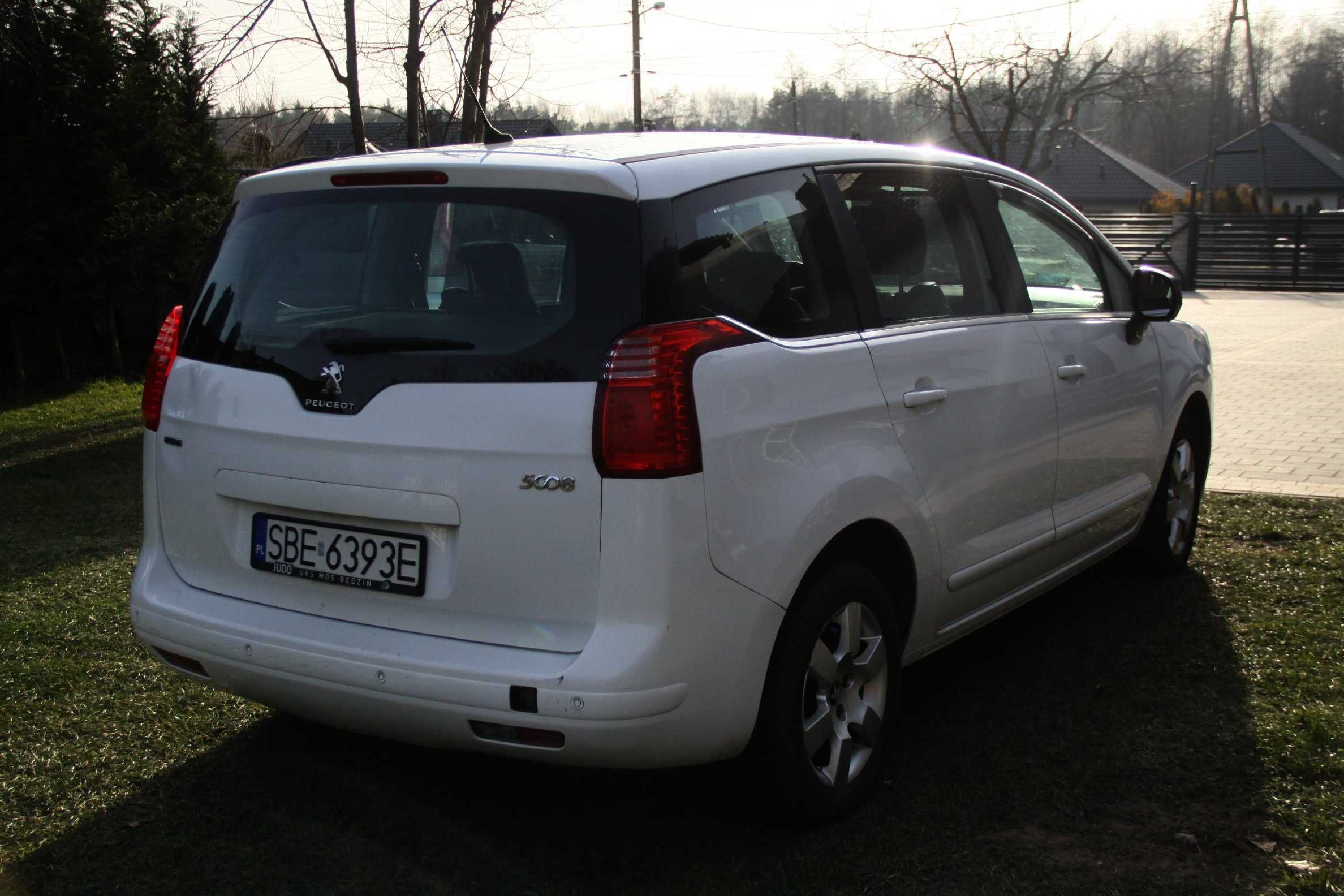 Peugeot 5008, automat, 2015r, 7-osobowy