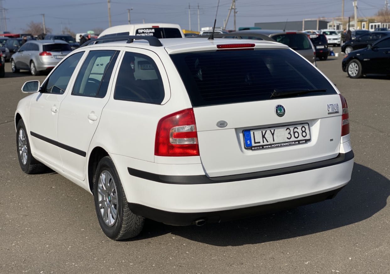 Автомобиль Skoda Octavia