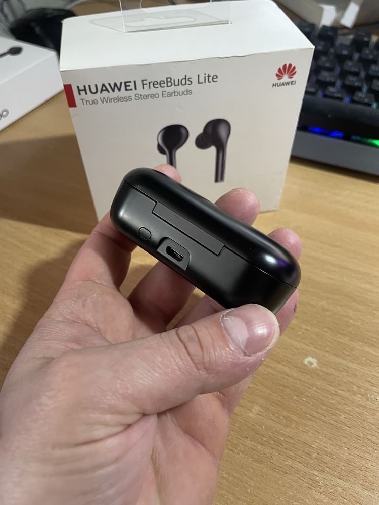 Наушники Huawei FreeBuds Lite