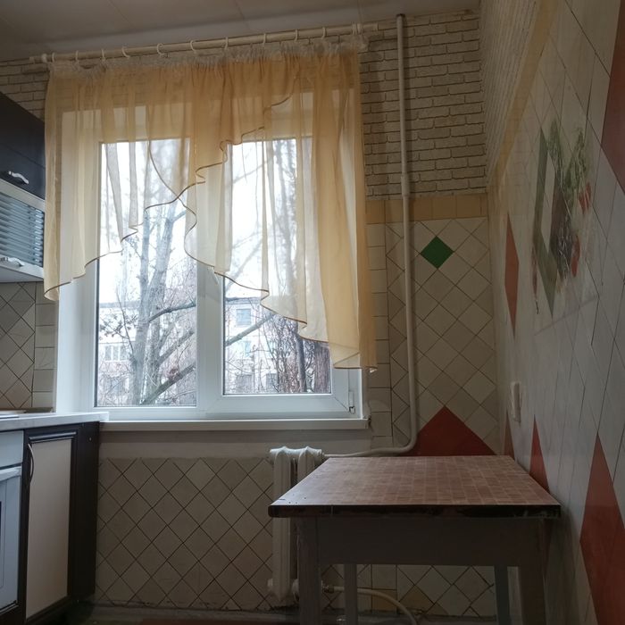 Продам 2 комнатную квартиру на Юбилейной