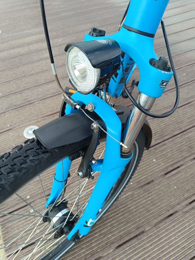 CUBE 27.5 AIM  CMPT  Rama 18 Dynamo w kole