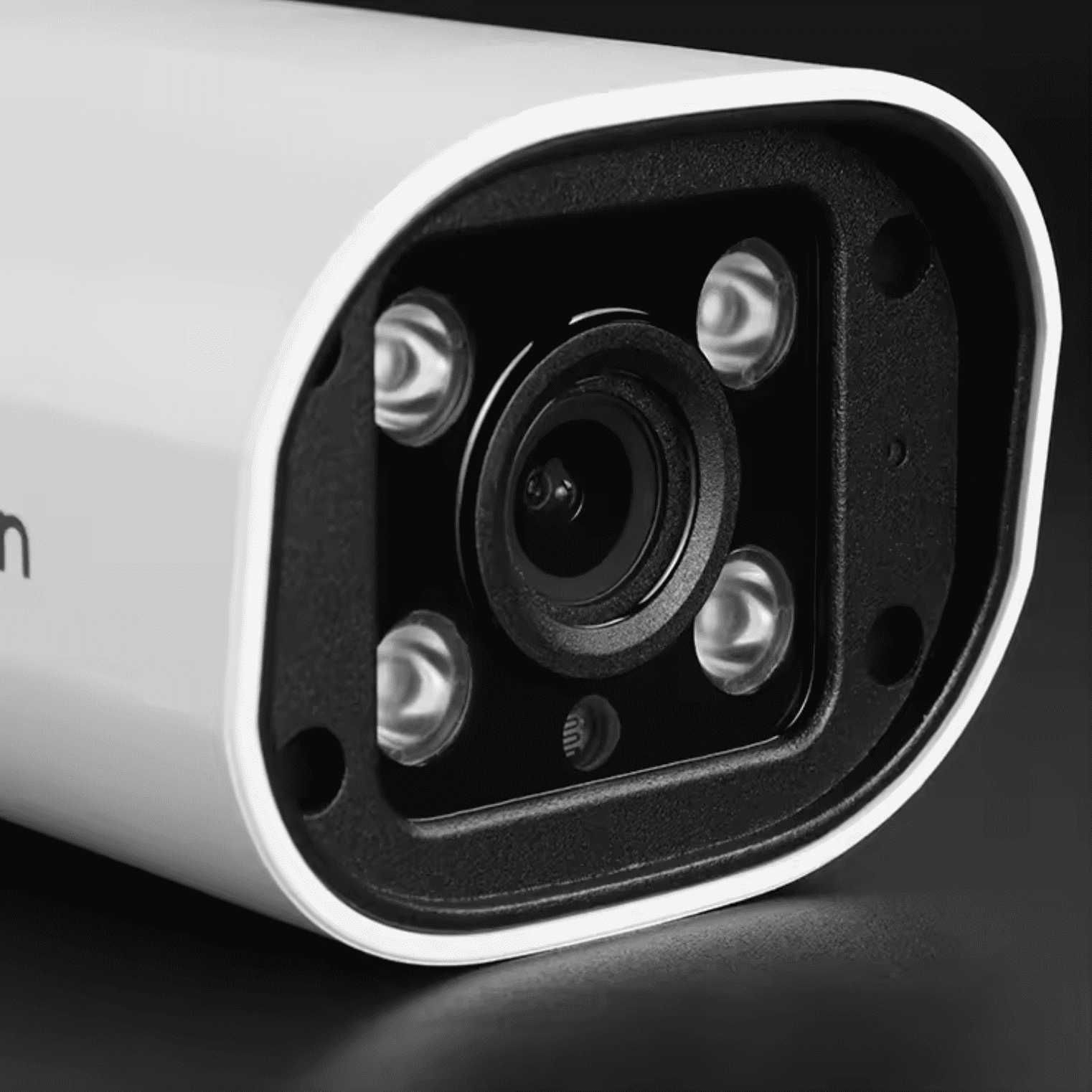 Комплект видеонаблюдения 4MP POE на 2 IP камеры G.Craftsman