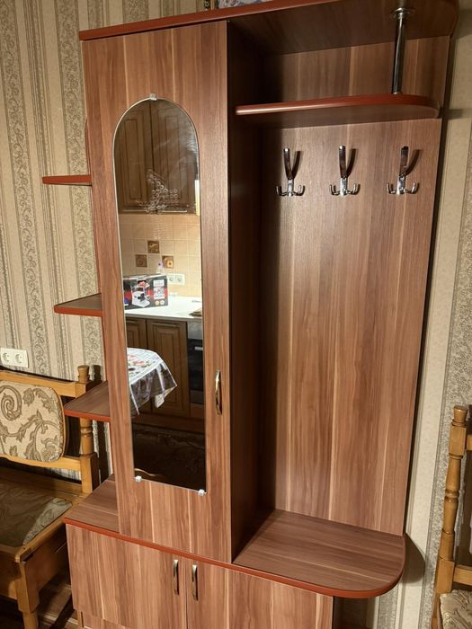 Прихожа в гарному стані