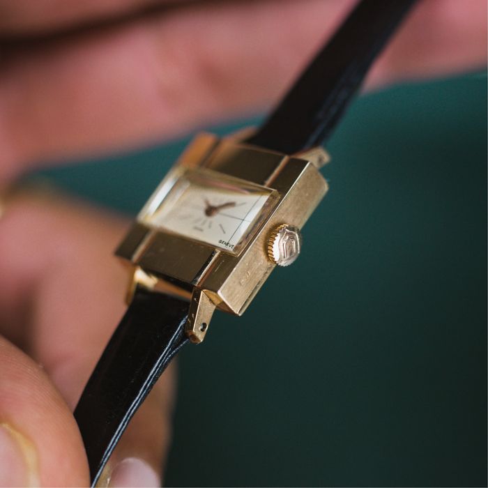 Relogio Universal Geneve Polerouter em Ouro 18k - NOS - Circa 1960