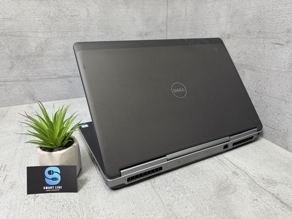 Потужний ноутбук Dell Precision 7710/17.3/i7-6820HQ/Nvidia/16 ddr4/256