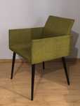 Quatro cadeiras verdes retro