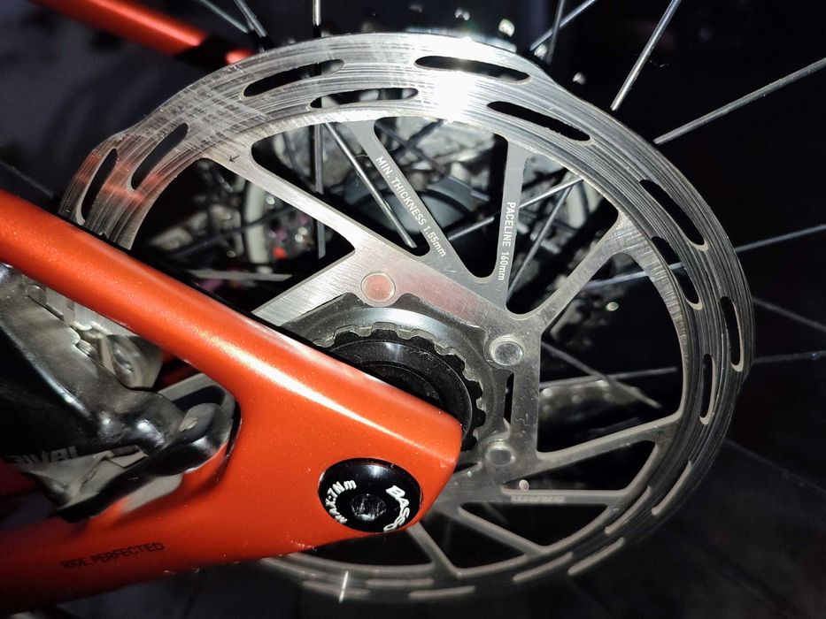 bicicleta basso astra  sram rival axs 2x12 rodas carb. ffwd, como nova