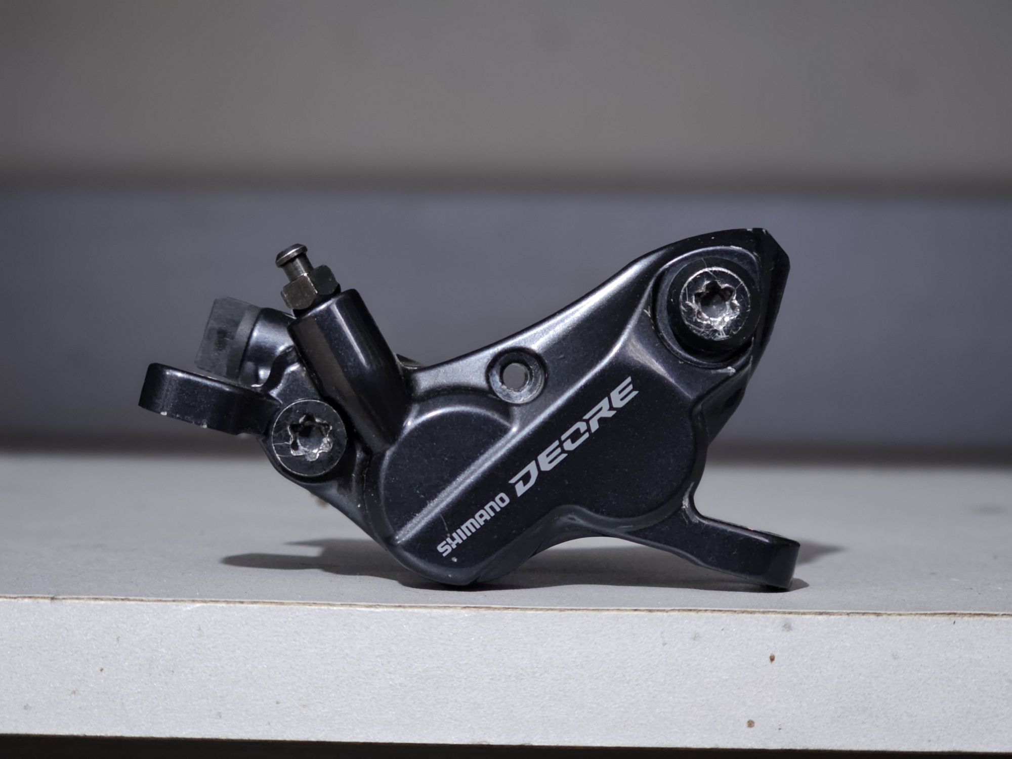 Каліпер, тормоз , гальма Shimano Deore M6120