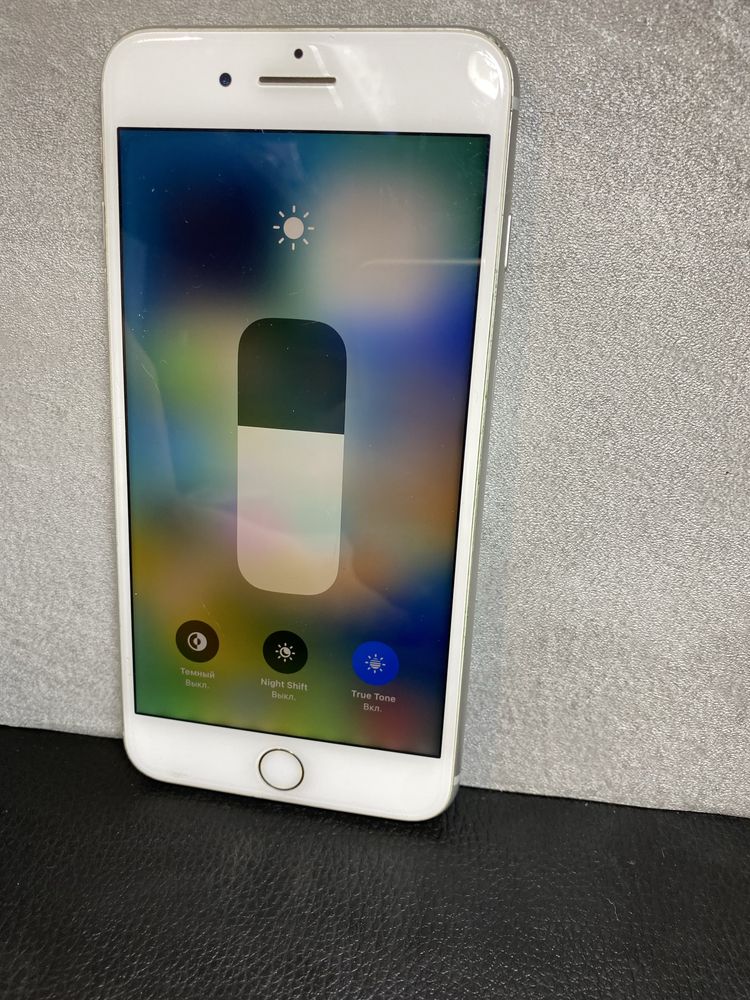Смартфон Apple iPhone 8Plus 256 гб