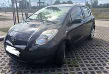 REZERWACJA / Toyota Yaris 2009 z oponami zimowymi