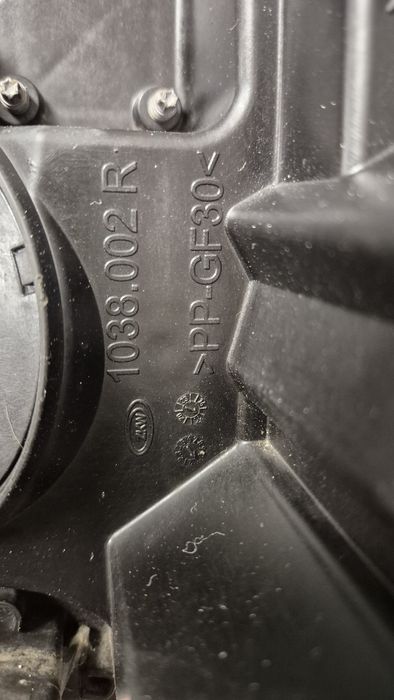 Lampa przednia Prawa MERCEDES A117 CLA lift full led