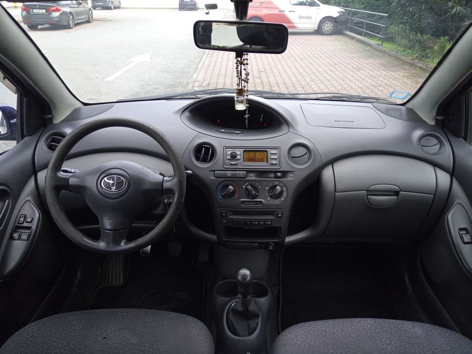 Toyota Yaris 1.0 vvti