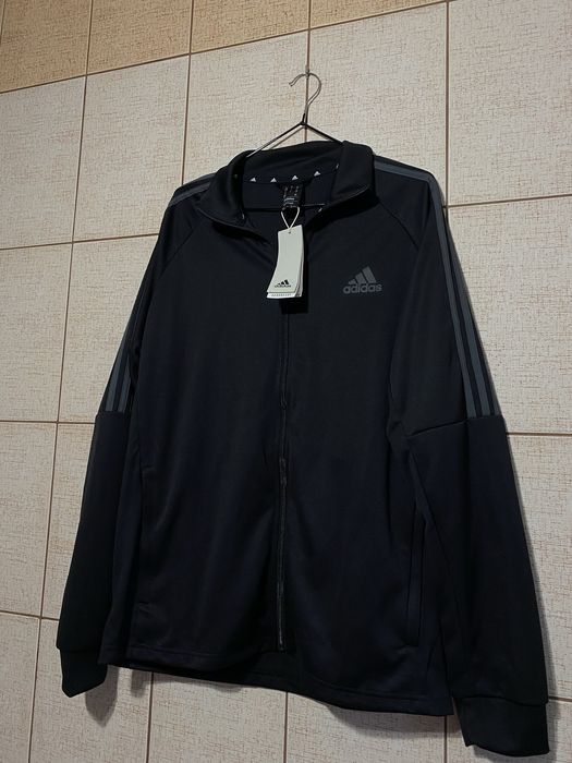нова кофта олімпійка зіпка adidas new collection