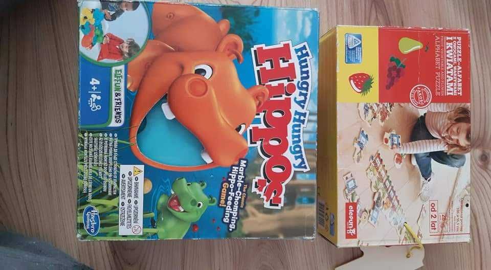 Gra zręcznościowa Hippo oraz drewniane puzzle Alfabet