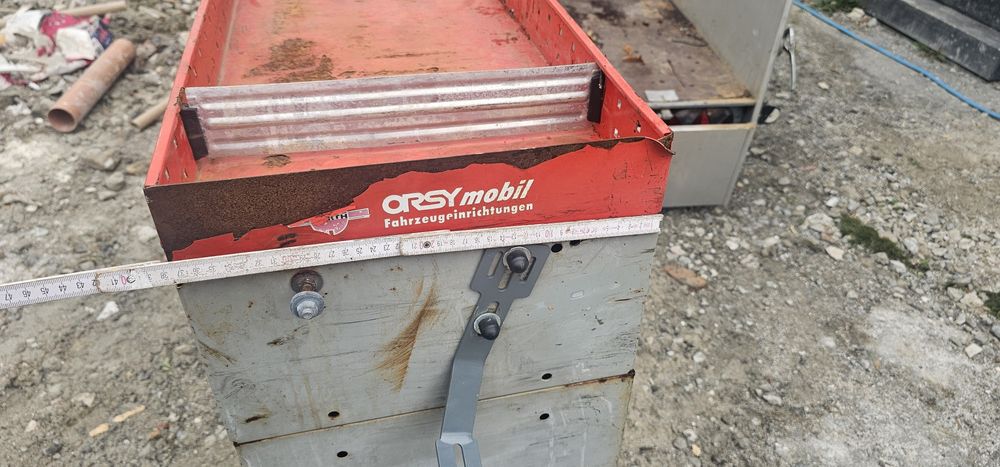 Regał szafka do Busa szuflady Wurth zabudowa bus