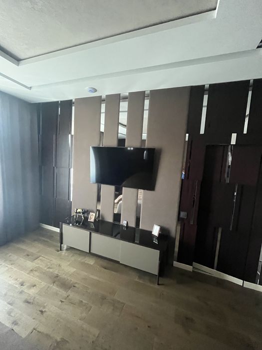 Кровати на заказ, мягкие спинки изголовья, мягкие стеновые пан