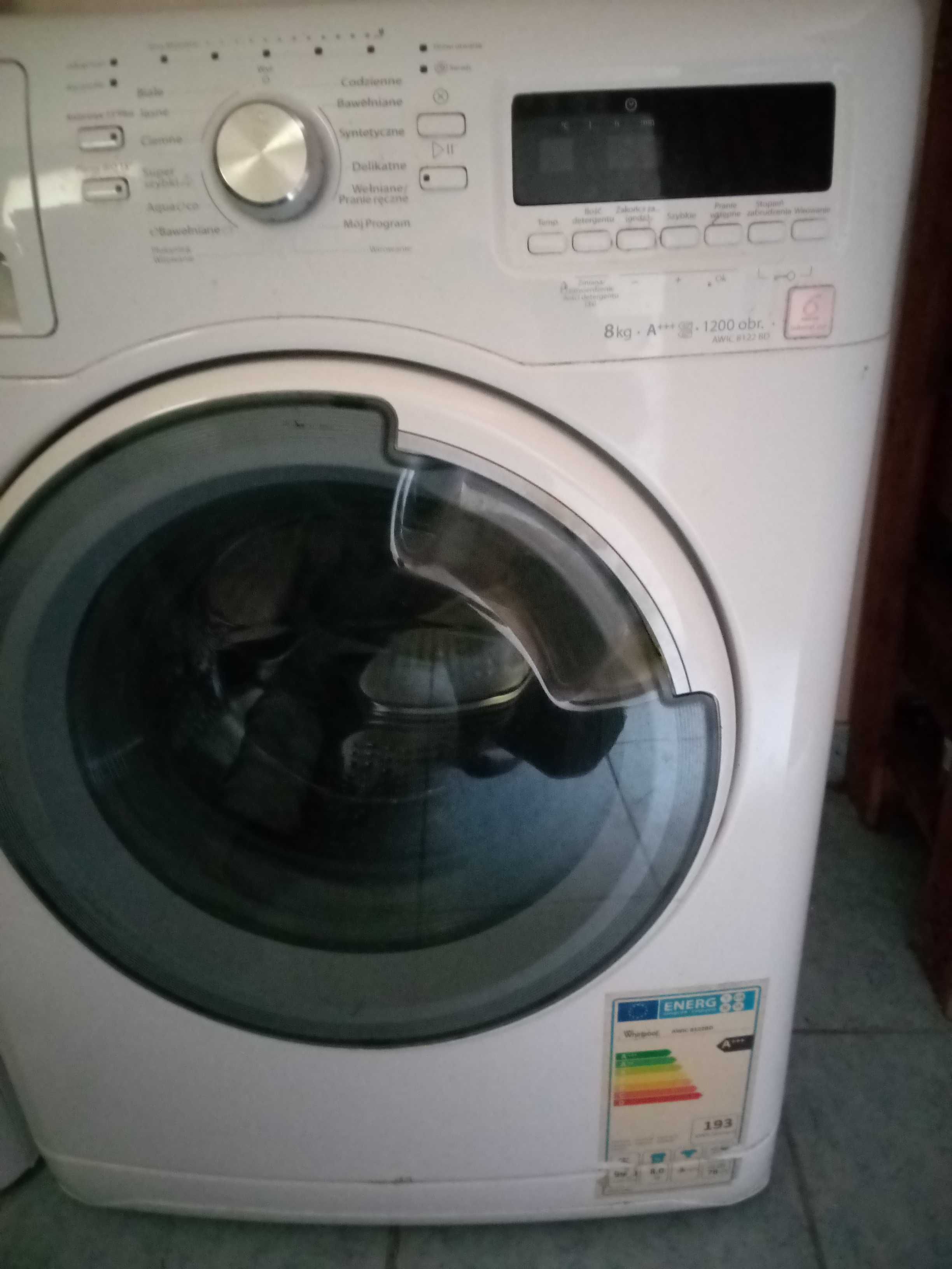 Pralka Whirlpool