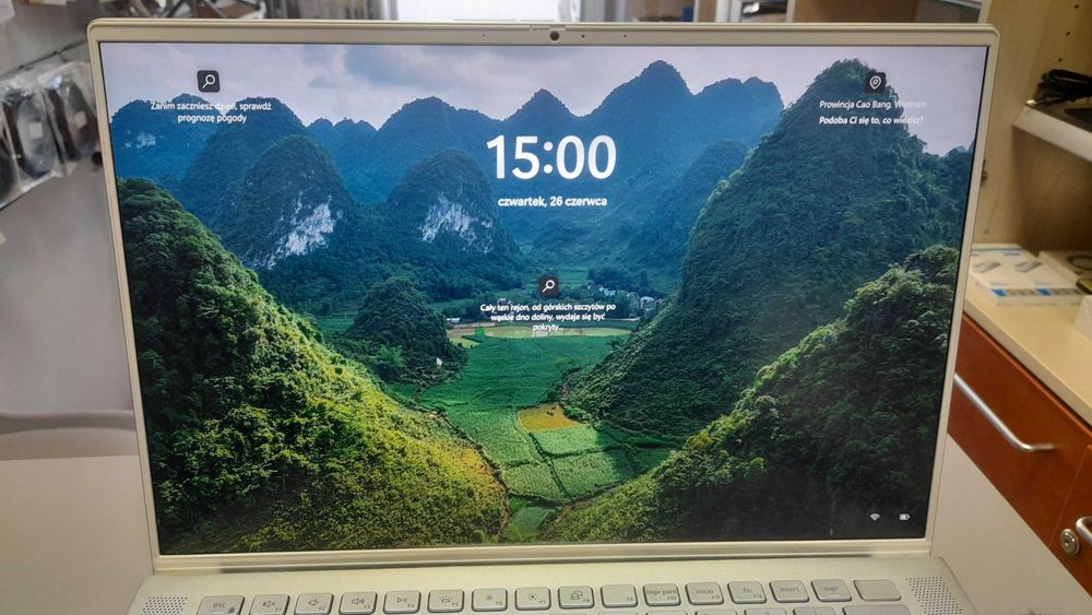 Laptop Dell Ispirion 7400 i7-1165G7 14,5"  NVME 512/16 ram Gwarancja