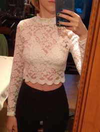 Bluzka crop top biała