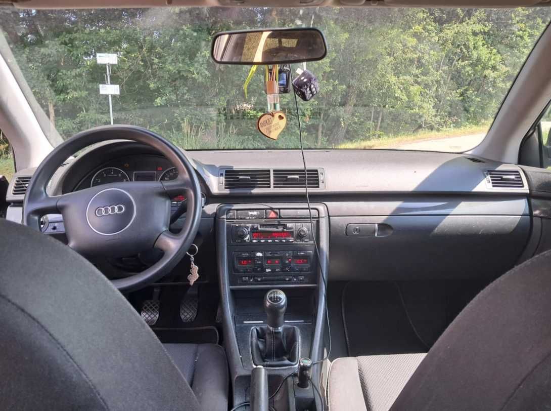 AUDI A4 B6 2.0 benzyna