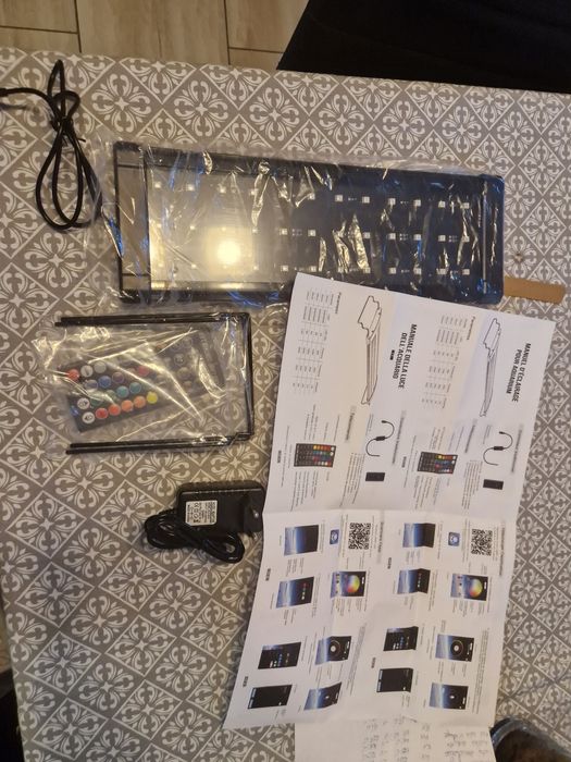 Lampka led do Akwarium 40-55cm RGB bluetooth Regulowana